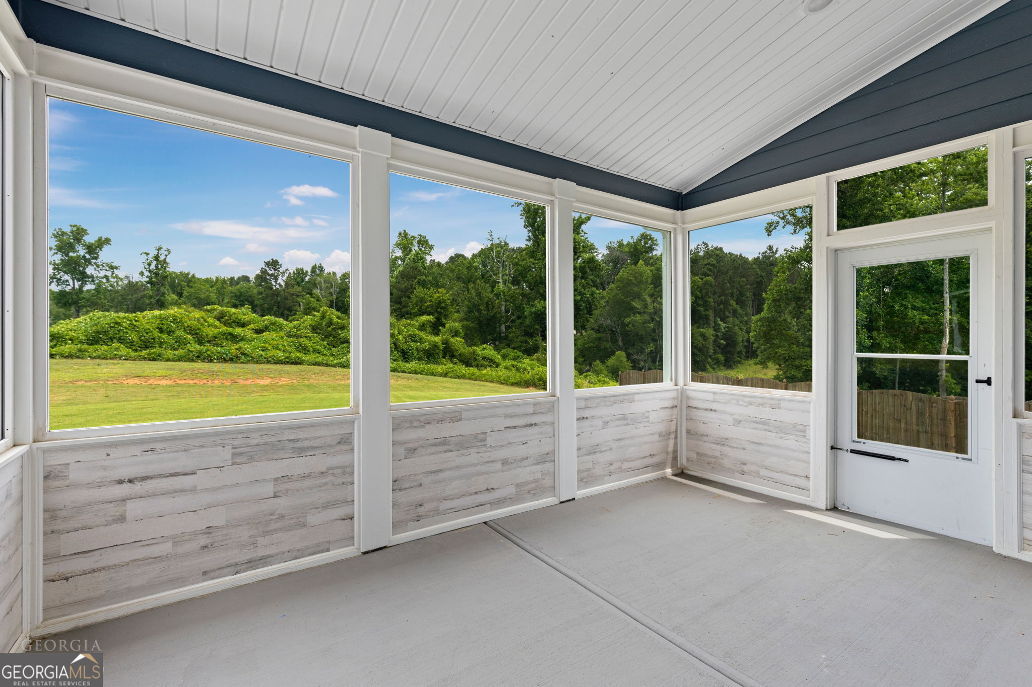 1140 Red Bud Circle Villa Rica, GA 30180 - Photo 31 of 34