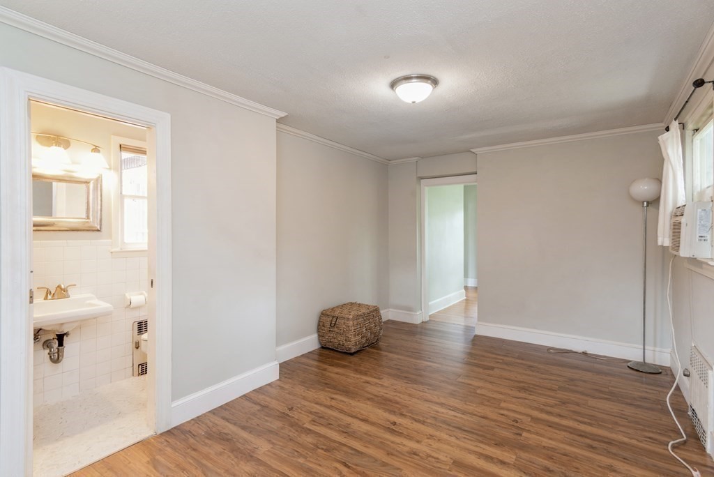 9 Texel Drive Springfield, MA 01108 - Photo 17 of 35