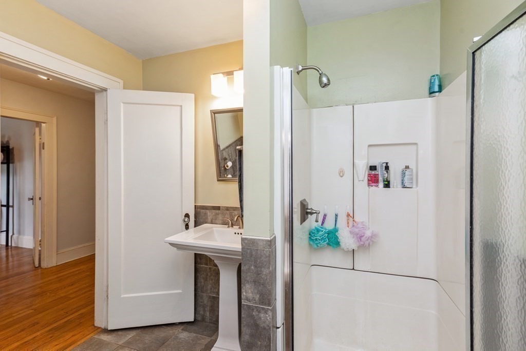 9 Texel Drive Springfield, MA 01108 - Photo 30 of 35