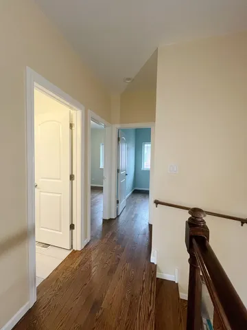 $3,000 | 3527 South Parnell Avenue, Unit A, Chicago, IL 60609