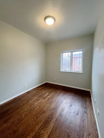 $3,000 | 3527 South Parnell Avenue, Unit A, Chicago, IL 60609