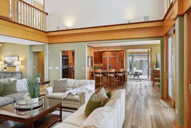 $1,599,000 | 16057 673rd Avenue, Hutchinson, MN 55350