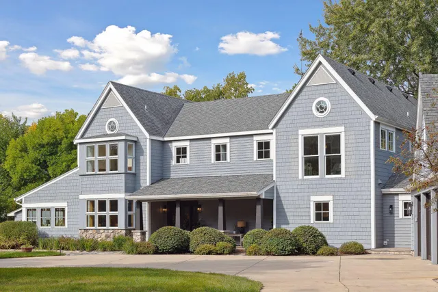 $1,599,000 | 16057 673rd Avenue, Hutchinson, MN 55350