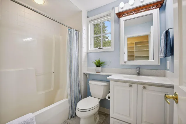 $1,599,000 | 16057 673rd Avenue, Hutchinson, MN 55350