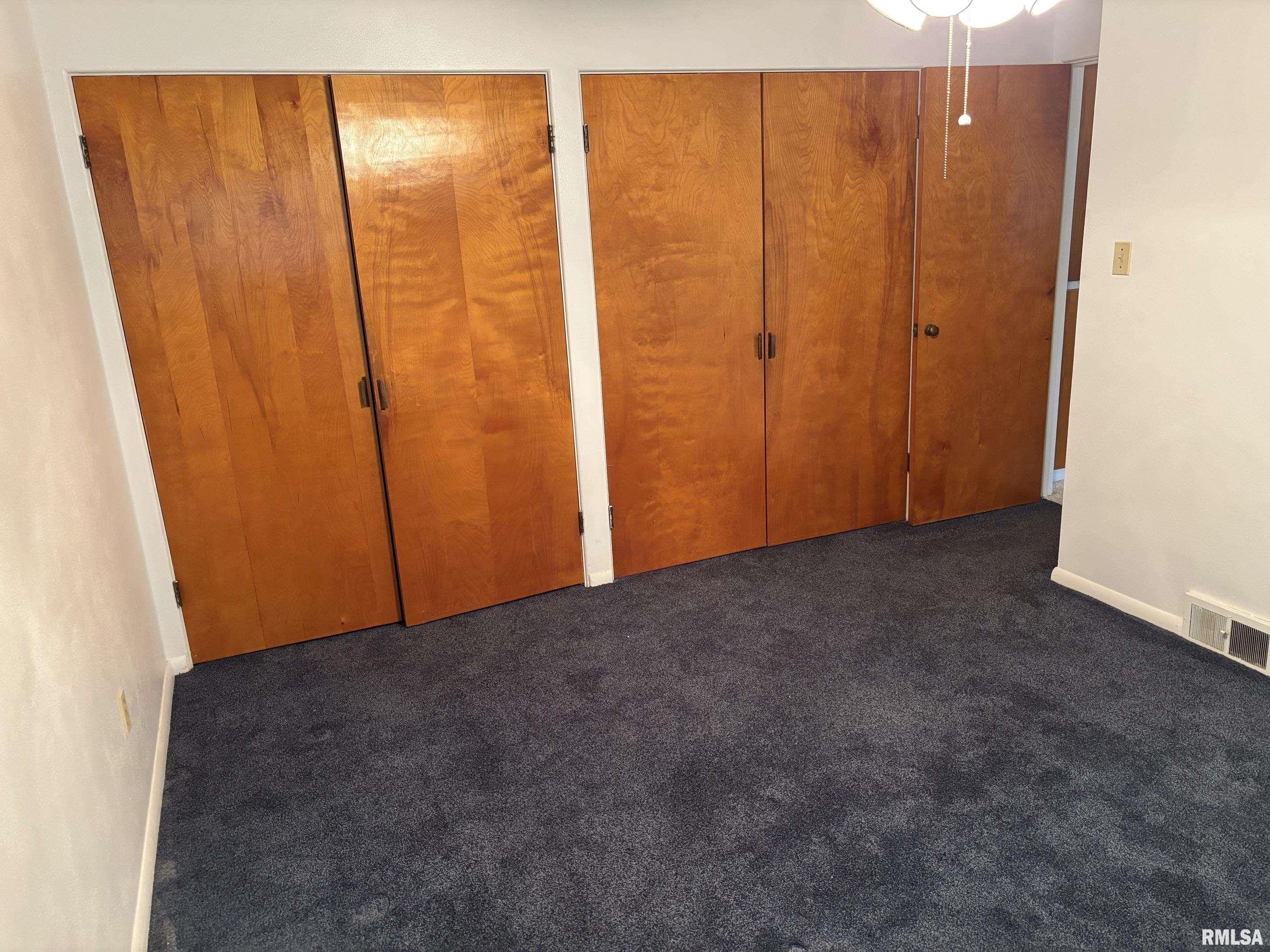 402 Sheridan Road Pekin, IL 61554 - Photo 23 of 33