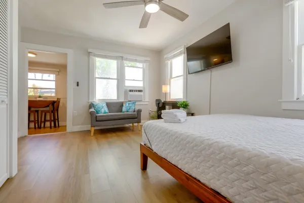 $1,800 | 216 South M Street, Unit 4, Lake Worth Beach, FL 33460