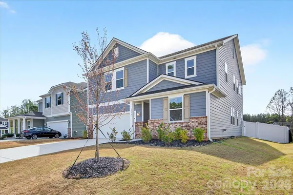 $589,900 | 3234 Fenchurch Lane, Denver, NC 28037
