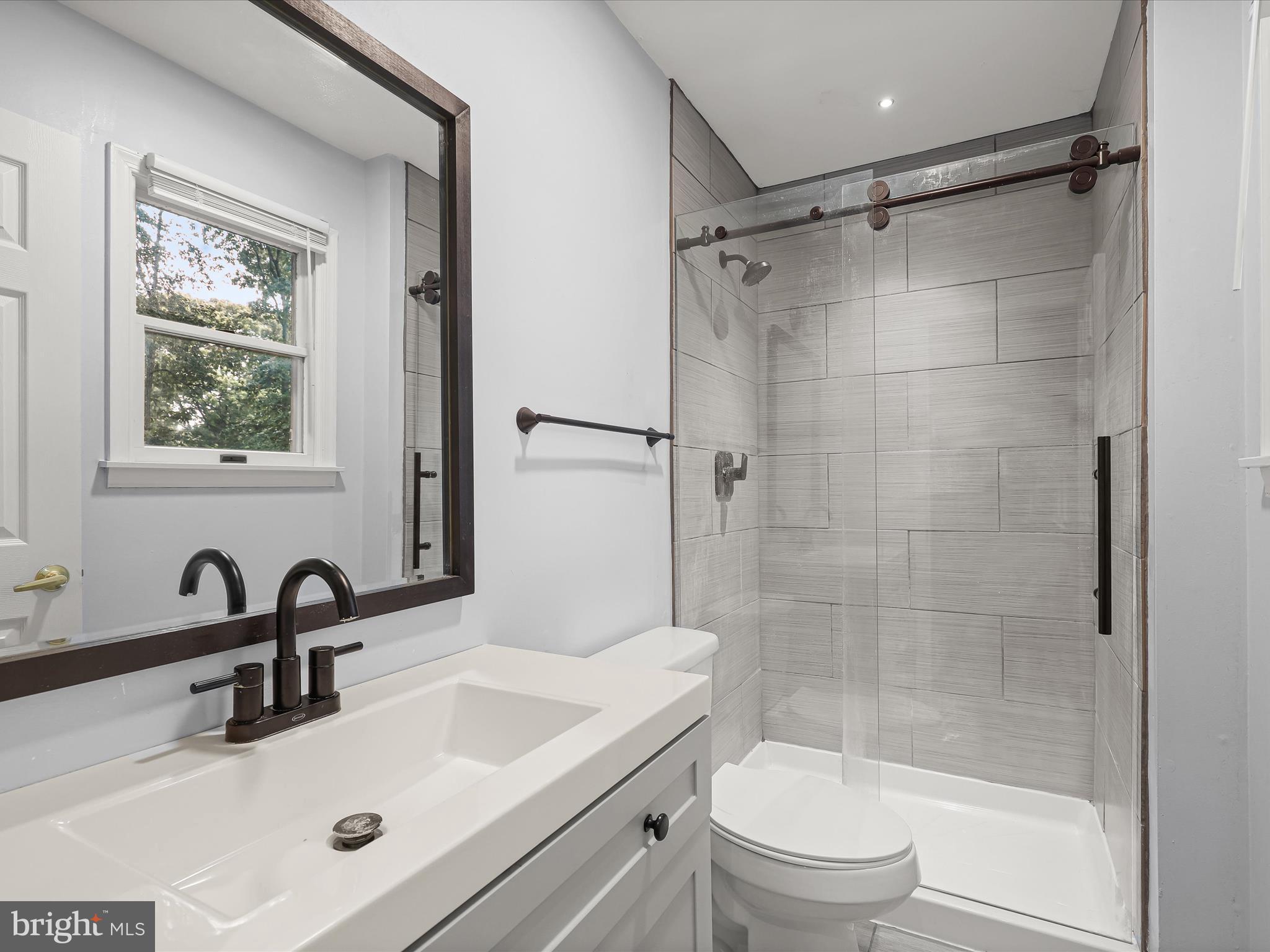 759 Rosewood Road Severn, MD 21144 - Photo 21 of 36 Primary Bath