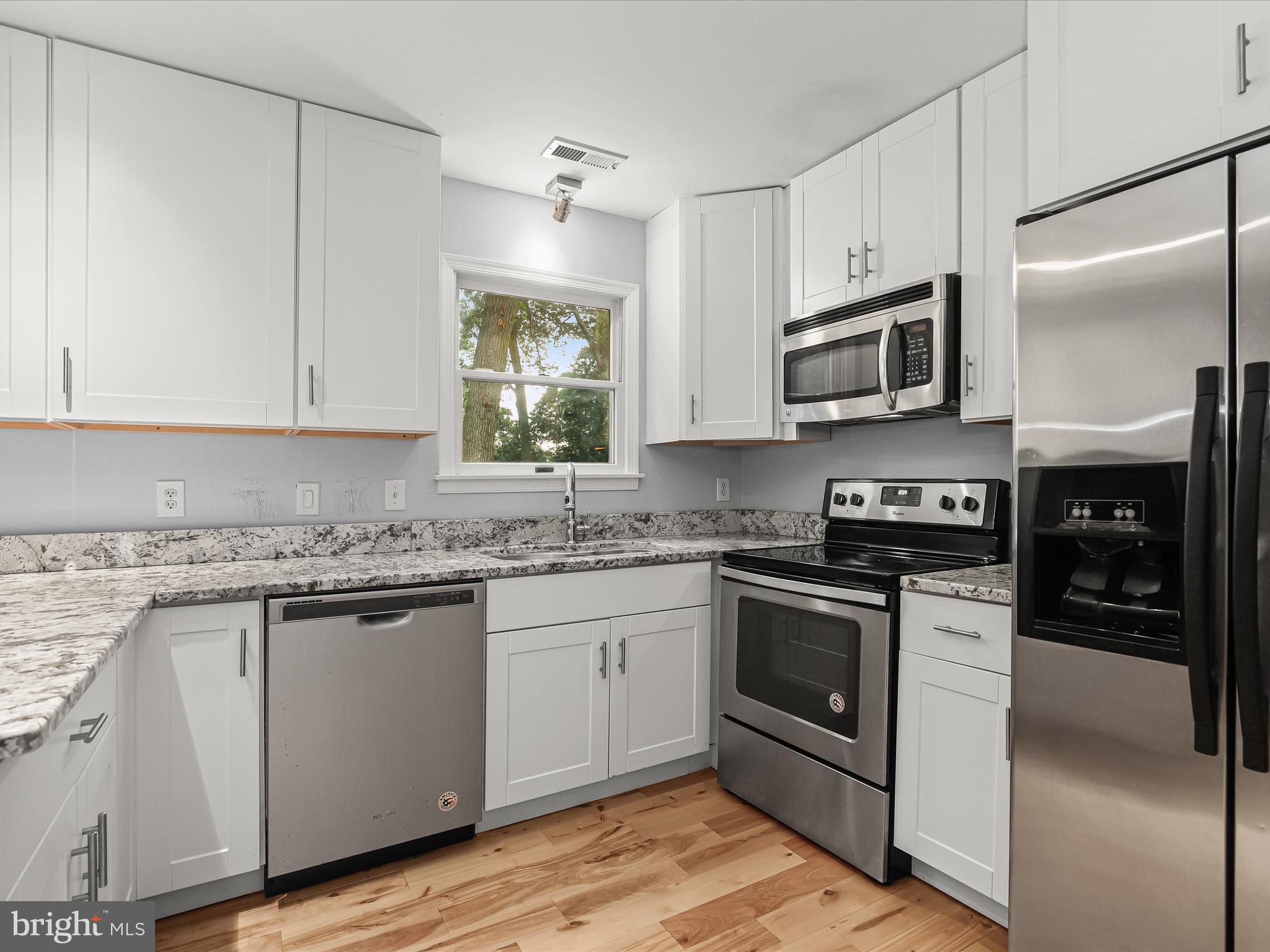 759 Rosewood Road Severn, MD 21144 - Photo 5 of 36 Kitchen
