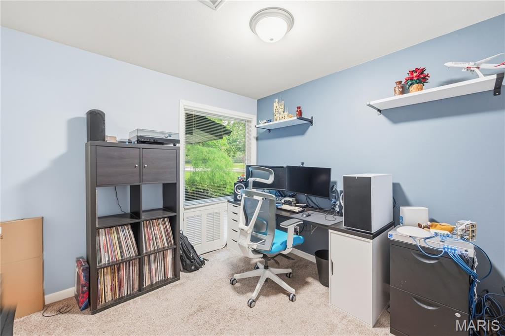 12532 Fee Fee Road St. Louis, MO 63146 - Photo 45 of 56 Gallery Image 45