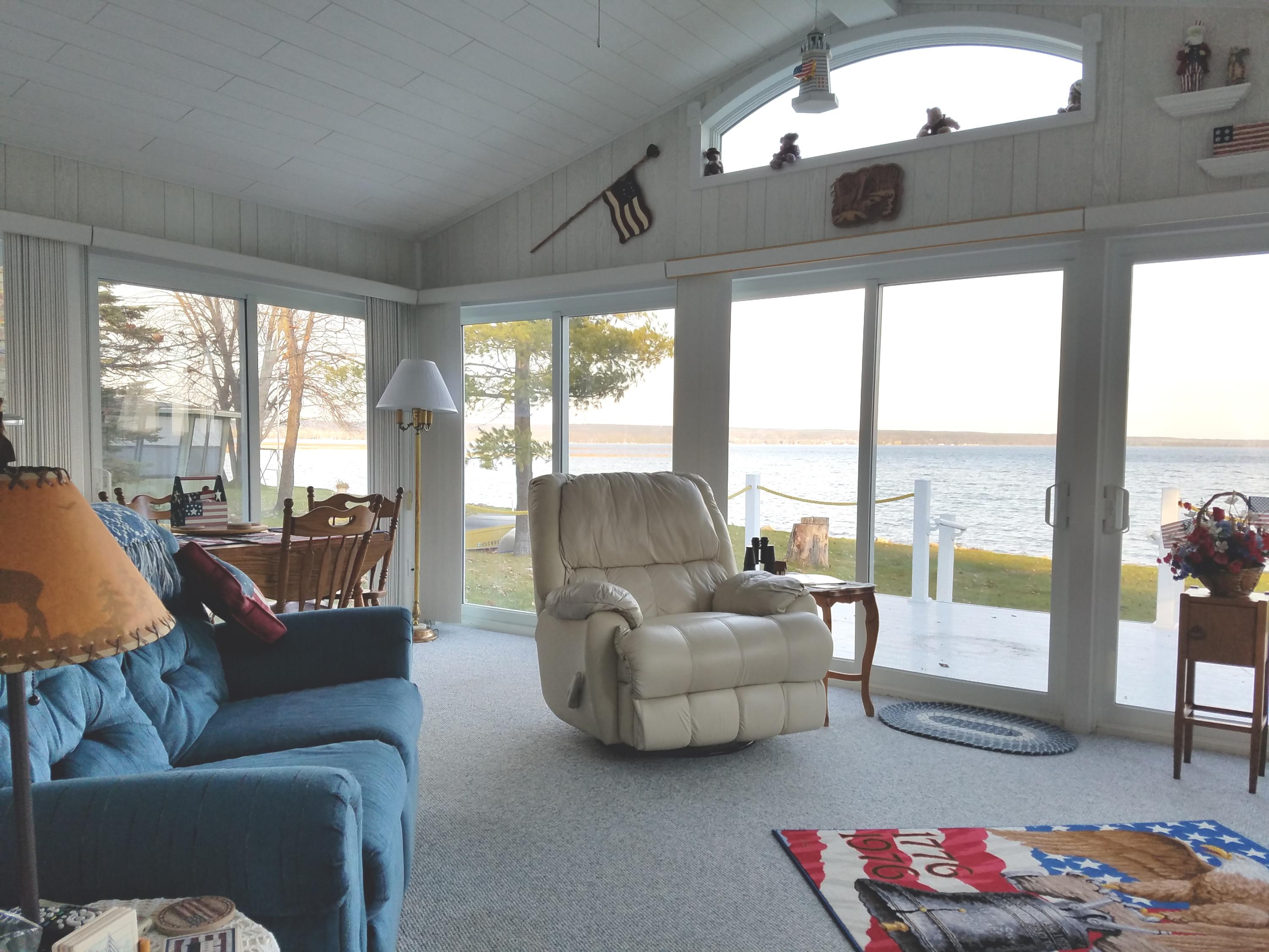2110 North Black River Road Cheboygan, MI 49721 - Photo 7 of 57 Gallery Image 7