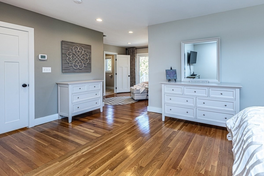 54 Cornell Road Marblehead, MA 01945 - Photo 15 of 40