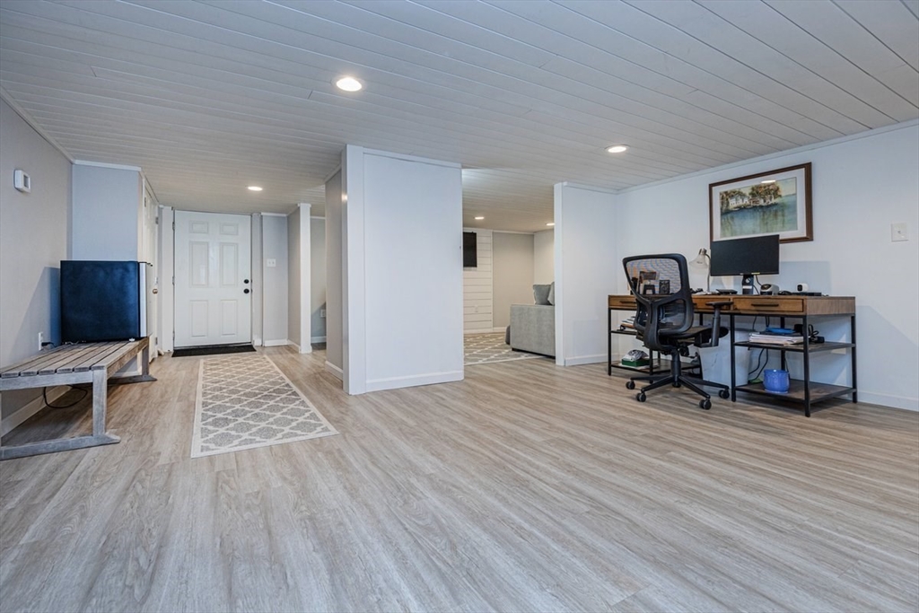 54 Cornell Road Marblehead, MA 01945 - Photo 34 of 40