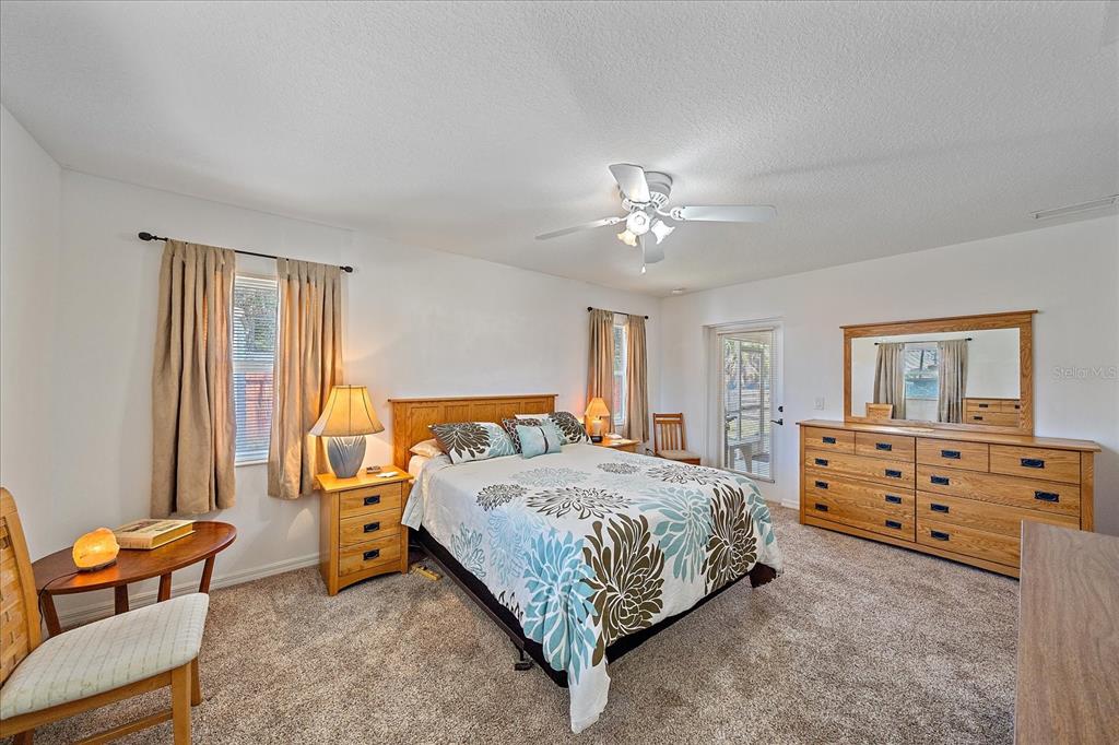 880 Horizon Road Venice, FL 34293 - Photo 28 of 39 primary