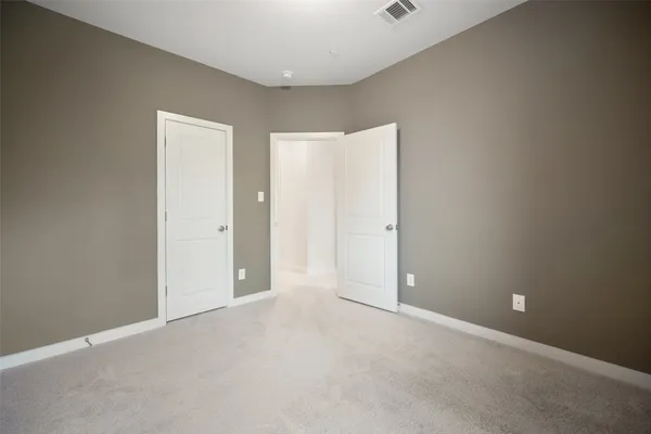$379,990 | 2500 Forest Creek Drive, Unit 2501, Round Rock, TX 78665