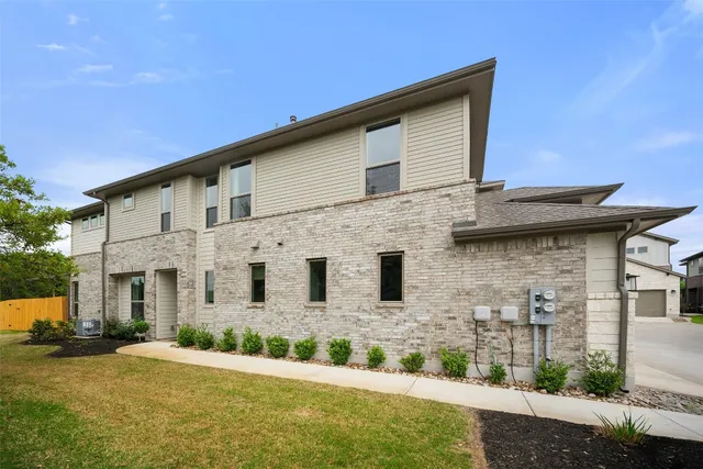 $399,990 | 2500 Forest Creek Drive, Unit 2501, Round Rock, TX 78665