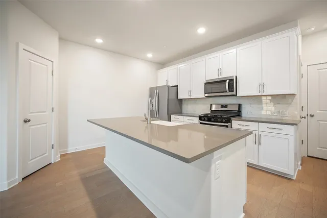 $399,990 | 2500 Forest Creek Drive, Unit 2501, Round Rock, TX 78665