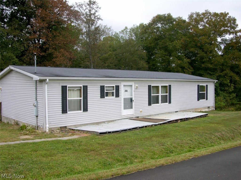 564 Shadow Hill Road St. Marys, WV 26170 - Photo 1 of 16 Front View