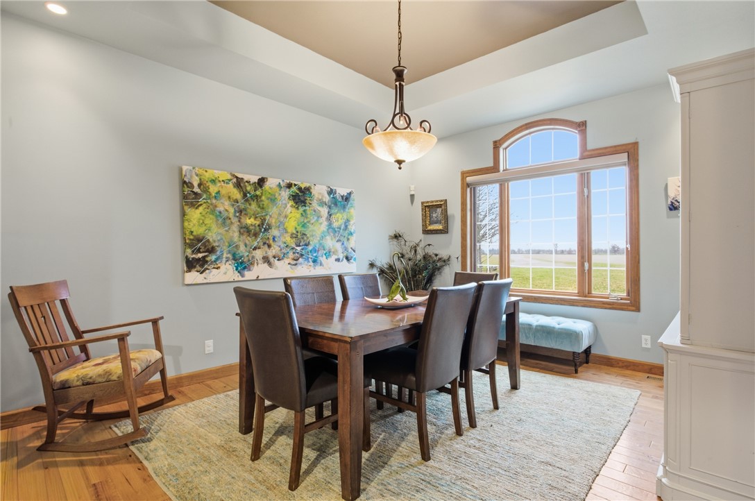 12511 Old State Road Charleston, IL 61920 - Photo 6 of 48