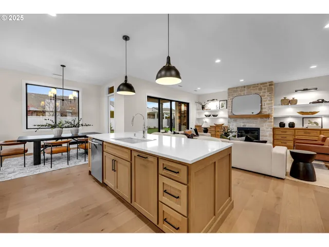 $1,299,000 | 17716 Northeast 25th Avenue, Ridgefield, WA 98642