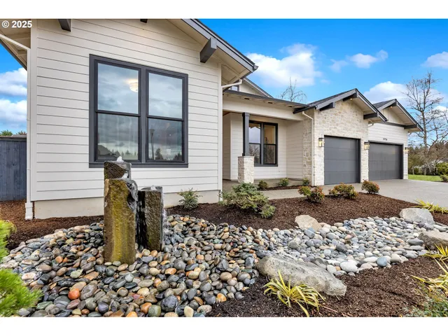 $1,299,000 | 17716 Northeast 25th Avenue, Ridgefield, WA 98642
