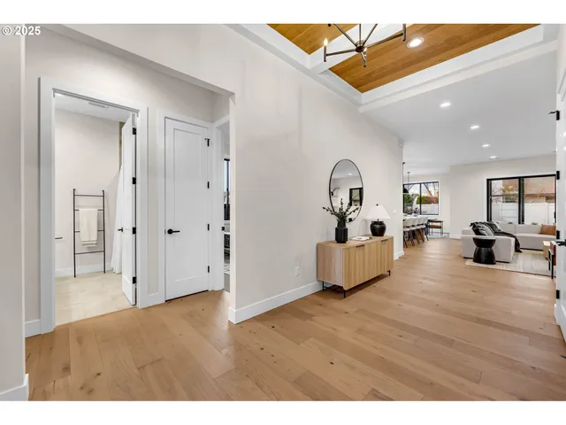 $1,299,000 | 17716 Northeast 25th Avenue, Ridgefield, WA 98642