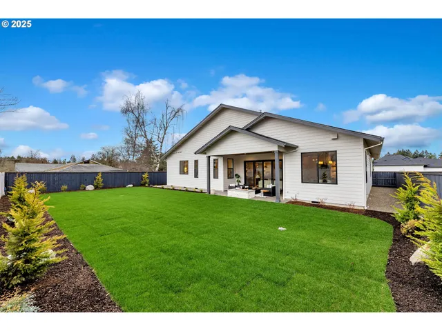 $1,299,000 | 17716 Northeast 25th Avenue, Ridgefield, WA 98642