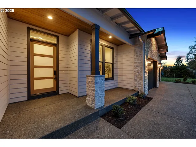 $1,299,000 | 17716 Northeast 25th Avenue, Ridgefield, WA 98642