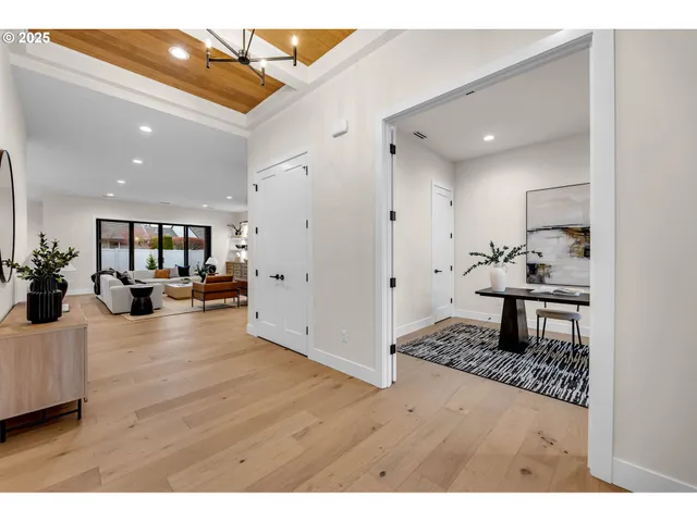 $1,299,000 | 17716 Northeast 25th Avenue, Ridgefield, WA 98642