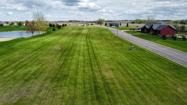 $15,500 | 4001 Lake Yankton Avenue, Balaton, MN 56115