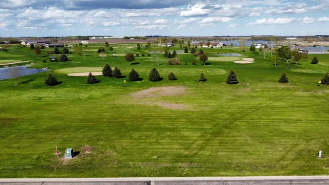 $15,500 | 4001 Lake Yankton Avenue, Balaton, MN 56115