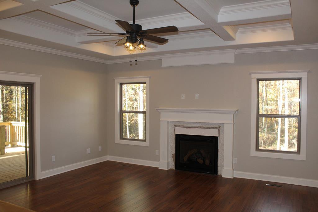 934 Goosepond Road Monterey, TN 38574 - Photo 2 of 7 194535_4