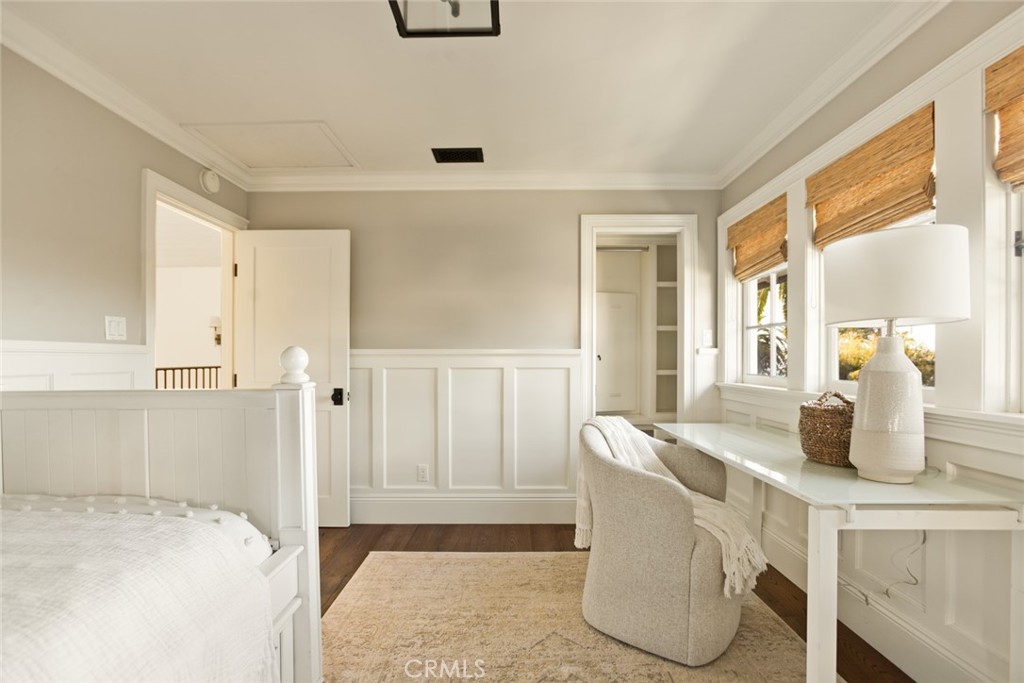 326 Ruby Street Laguna Beach, CA 92651 - Photo 39 of 71 a bedroom with a bed and a table