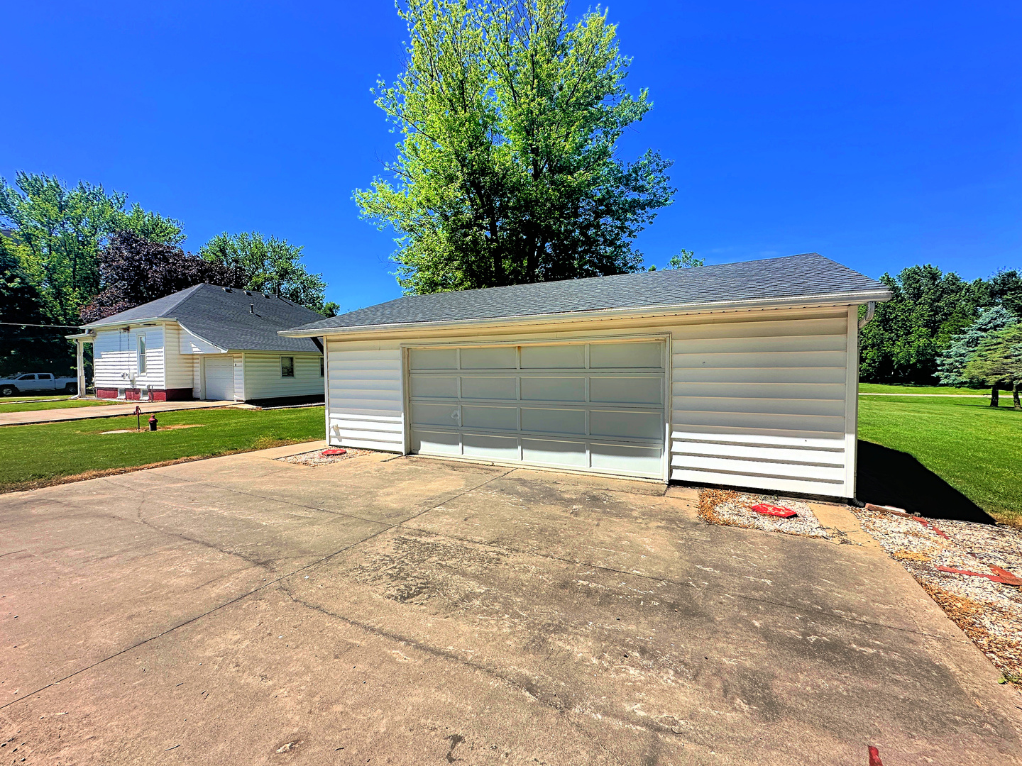 505 Morgan Street Long Point, IL 61333 - Photo 5 of 36 a view of outdoor space and yard