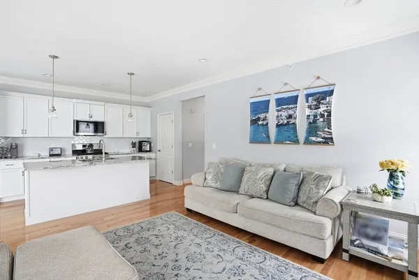 $624,900 | 1 Sunflower Way, Plymouth, MA 02360