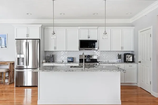 $624,900 | 1 Sunflower Way, Plymouth, MA 02360