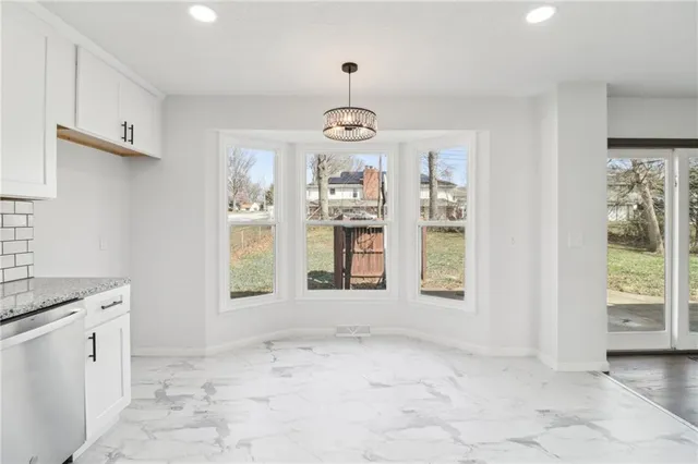 $345,000 | 11600 East 62nd Street, Raytown, MO 64133