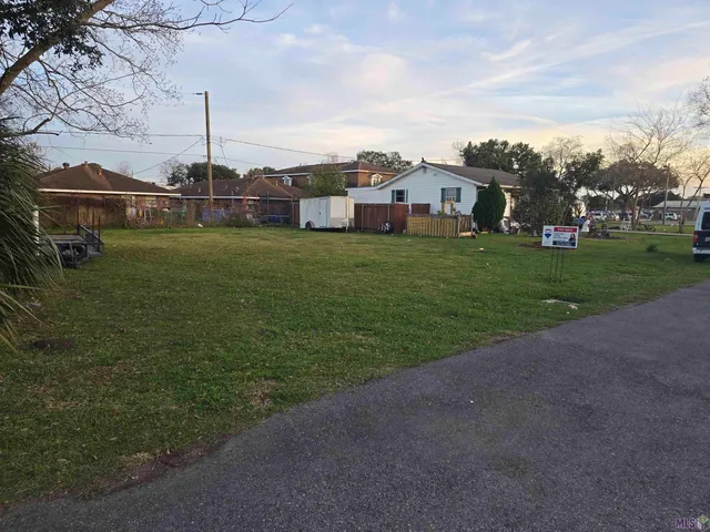 $65,000 | Lot 7-sq Frisella Street, Gretna, LA 70056