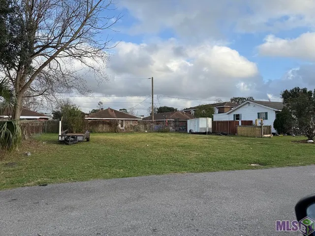 $65,000 | Lot 7-sq Frisella Street, Gretna, LA 70056