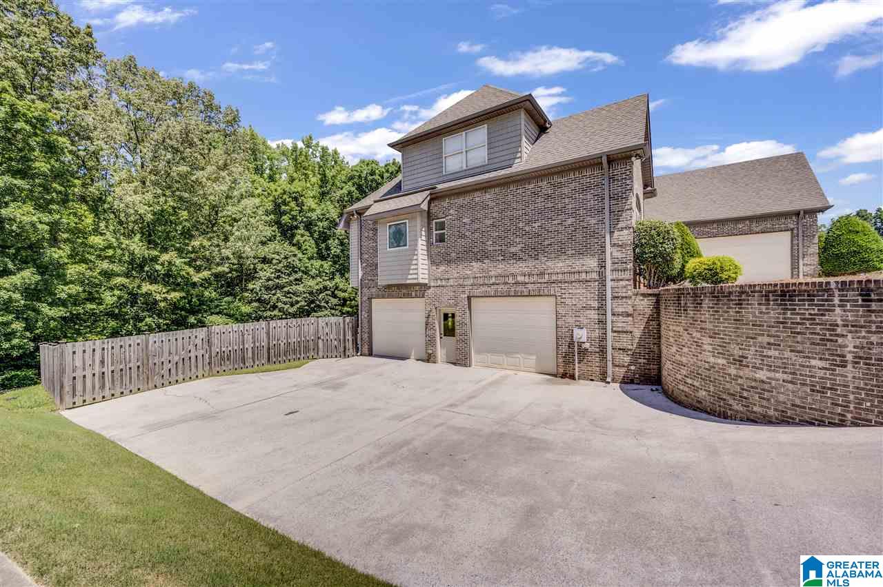 6226 Canterbury Road Pinson, AL 35126 - Photo 3 of 40