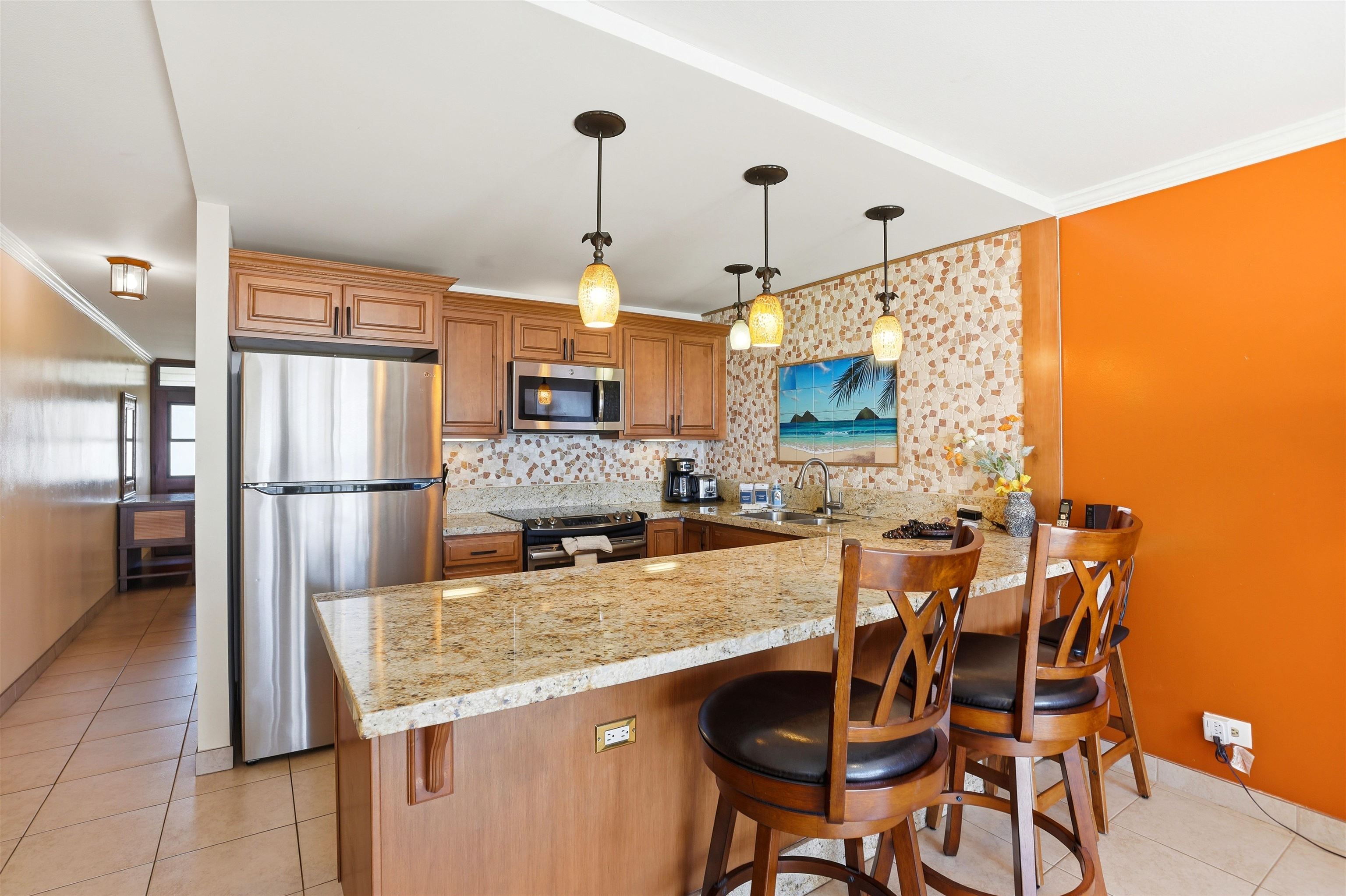 1310 Uluniu Road, Unit 202 Kihei, HI 96753 - Photo 7 of 39