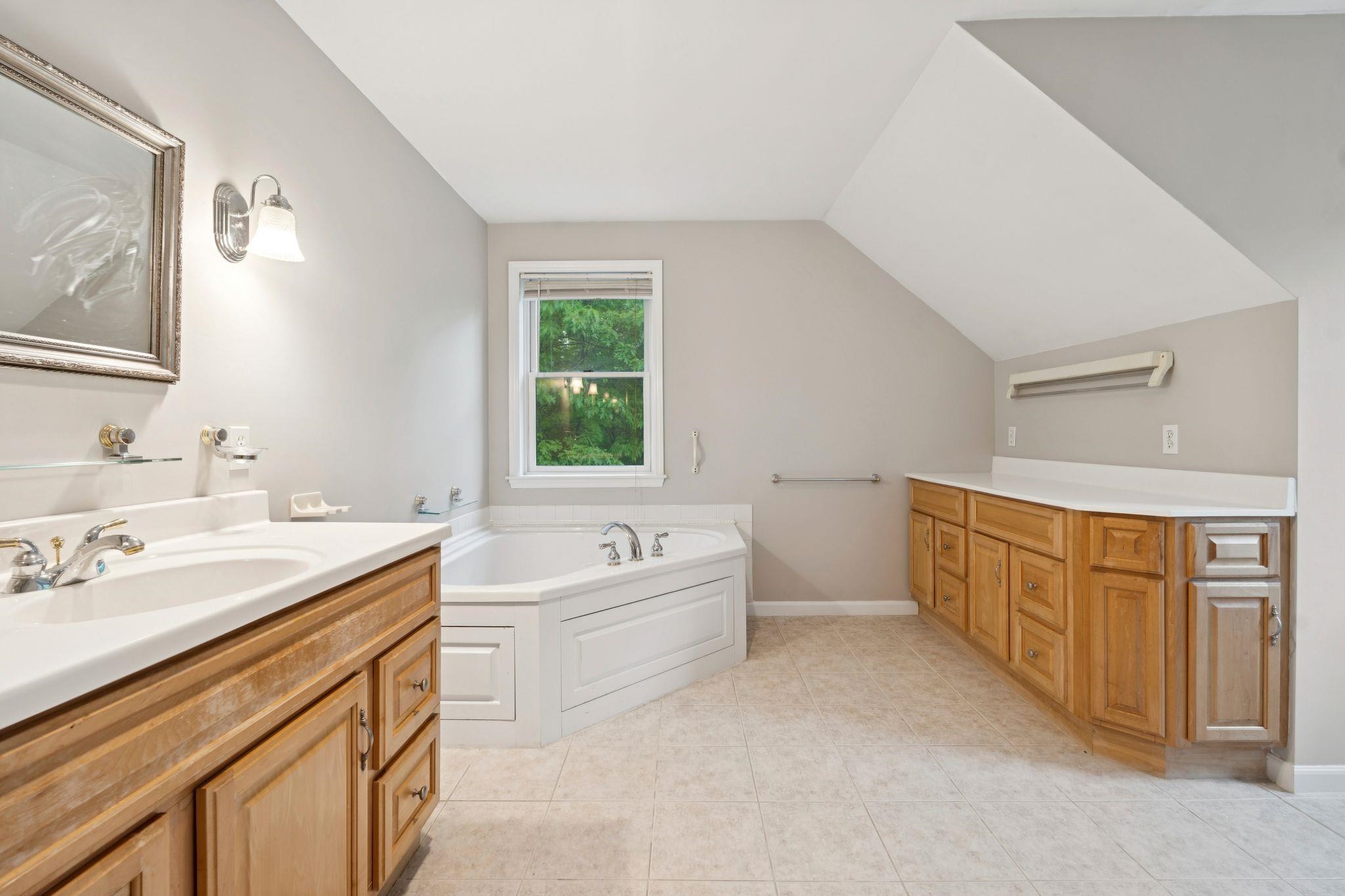 129 N Road Hillsborough, NH 03244 - Photo 48 of 55