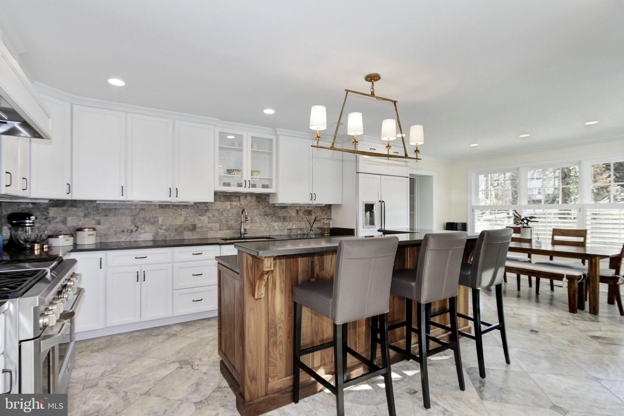 3202 Cummings Lane Chevy Chase, MD 20815 - Photo 13 of 38