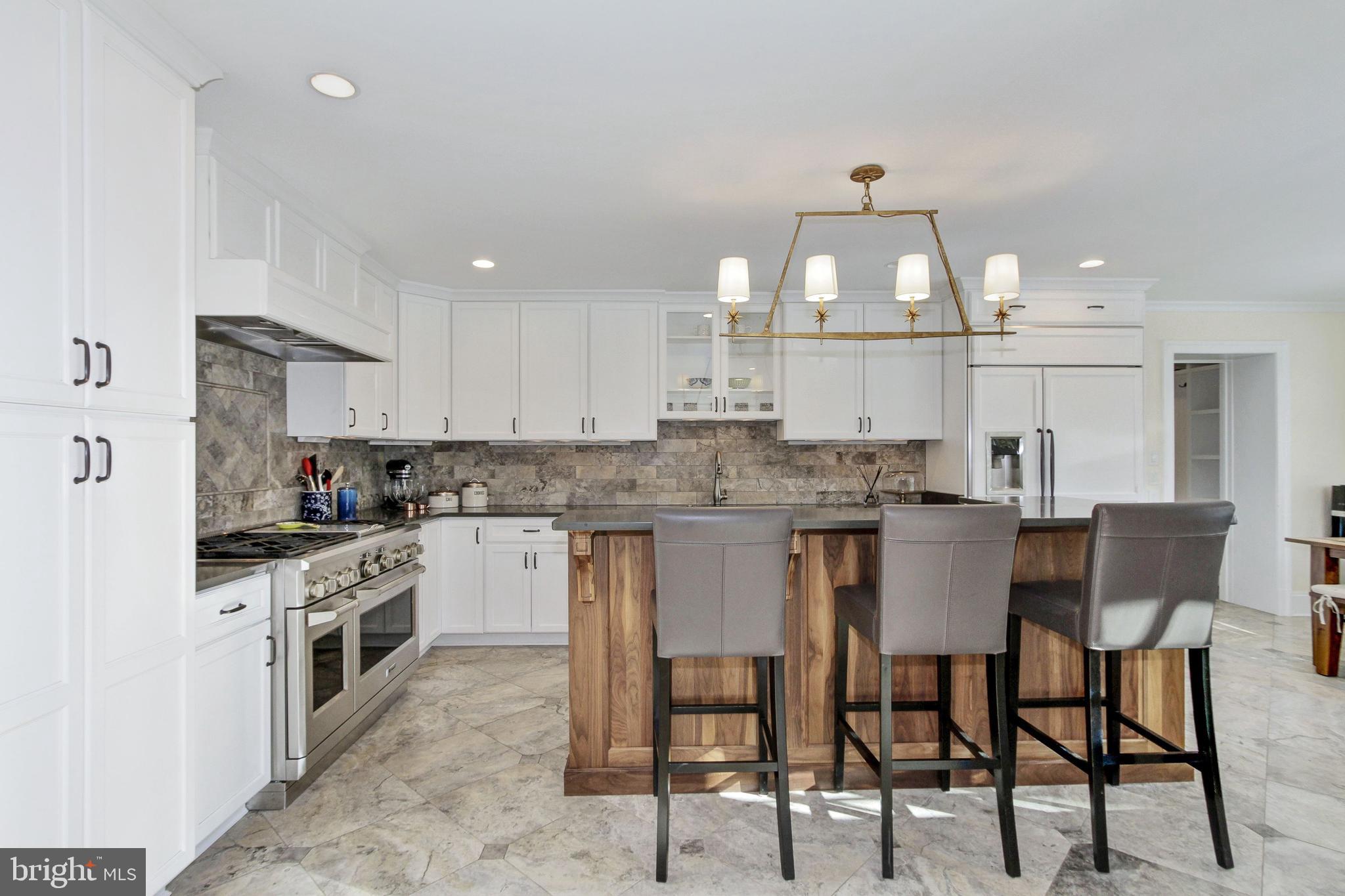 3202 Cummings Lane Chevy Chase, MD 20815 - Photo 14 of 38