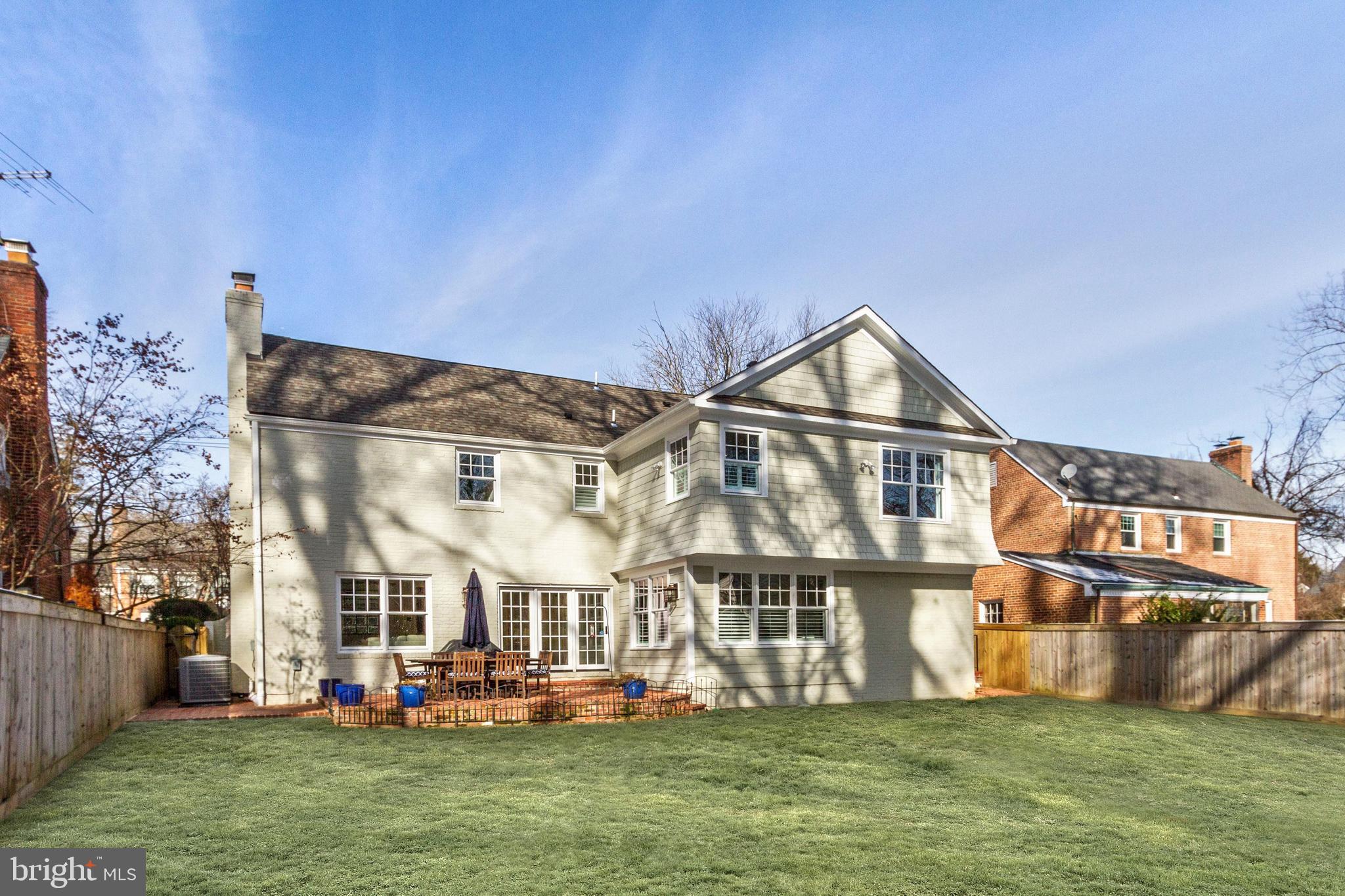 3202 Cummings Lane Chevy Chase, MD 20815 - Photo 3 of 38