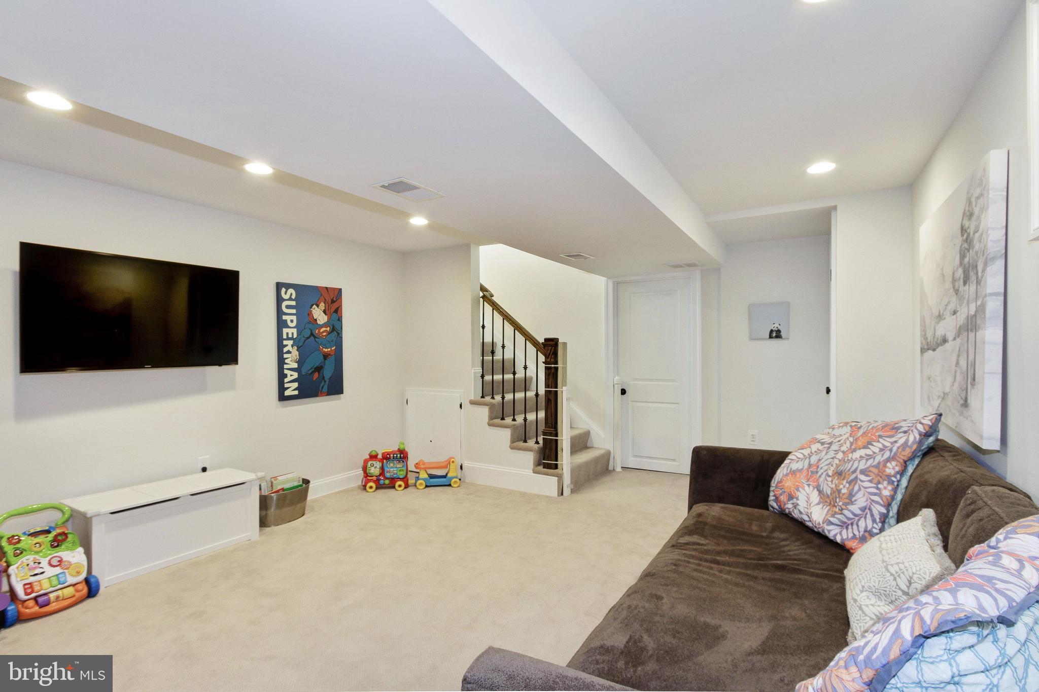 3202 Cummings Lane Chevy Chase, MD 20815 - Photo 36 of 38