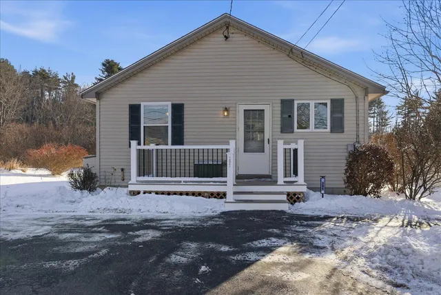 $349,900 | 295 Central Avenue, Lewiston, ME 04240