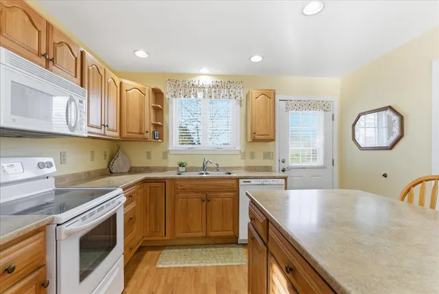 $334,900 | 295 Central Avenue, Lewiston, ME 04240