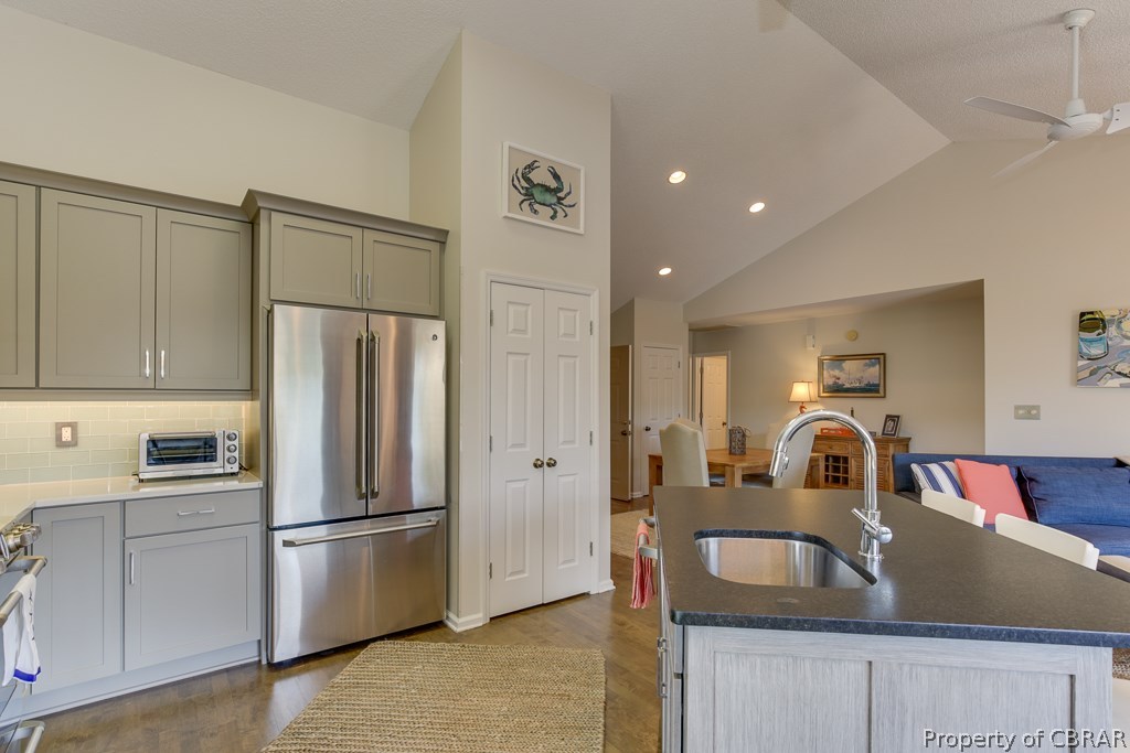 117 Mariners Point Lane, Unit D Hartfield, VA 23071 - Photo 9 of 32
