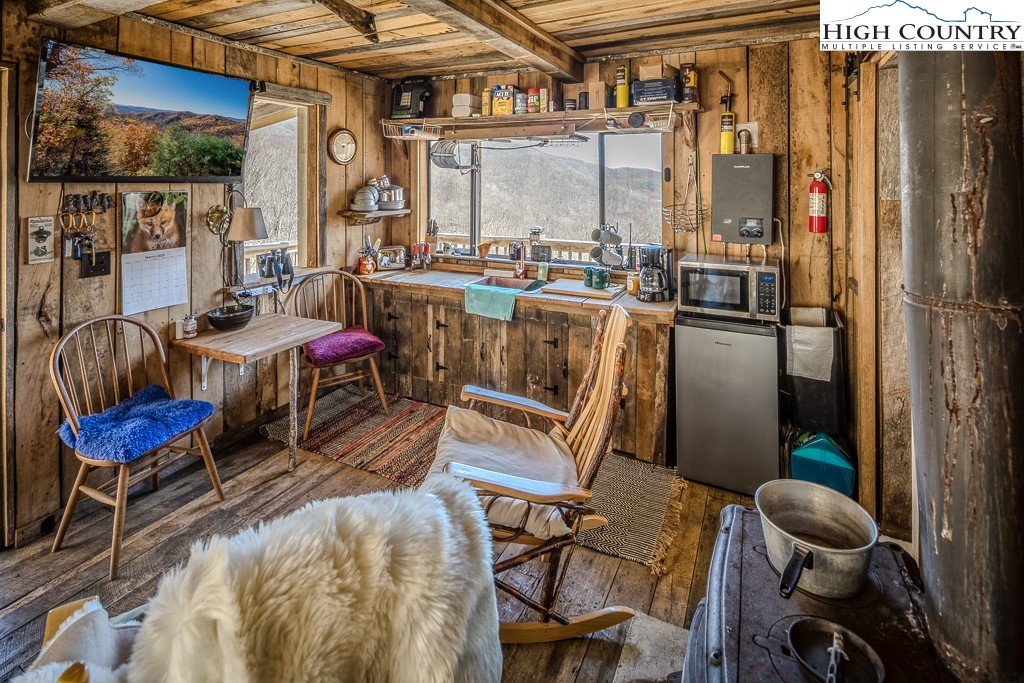 Jerry's Creek Road Newland, NC 28657 - Photo 26 of 49 a view of an outdoor space with seating area